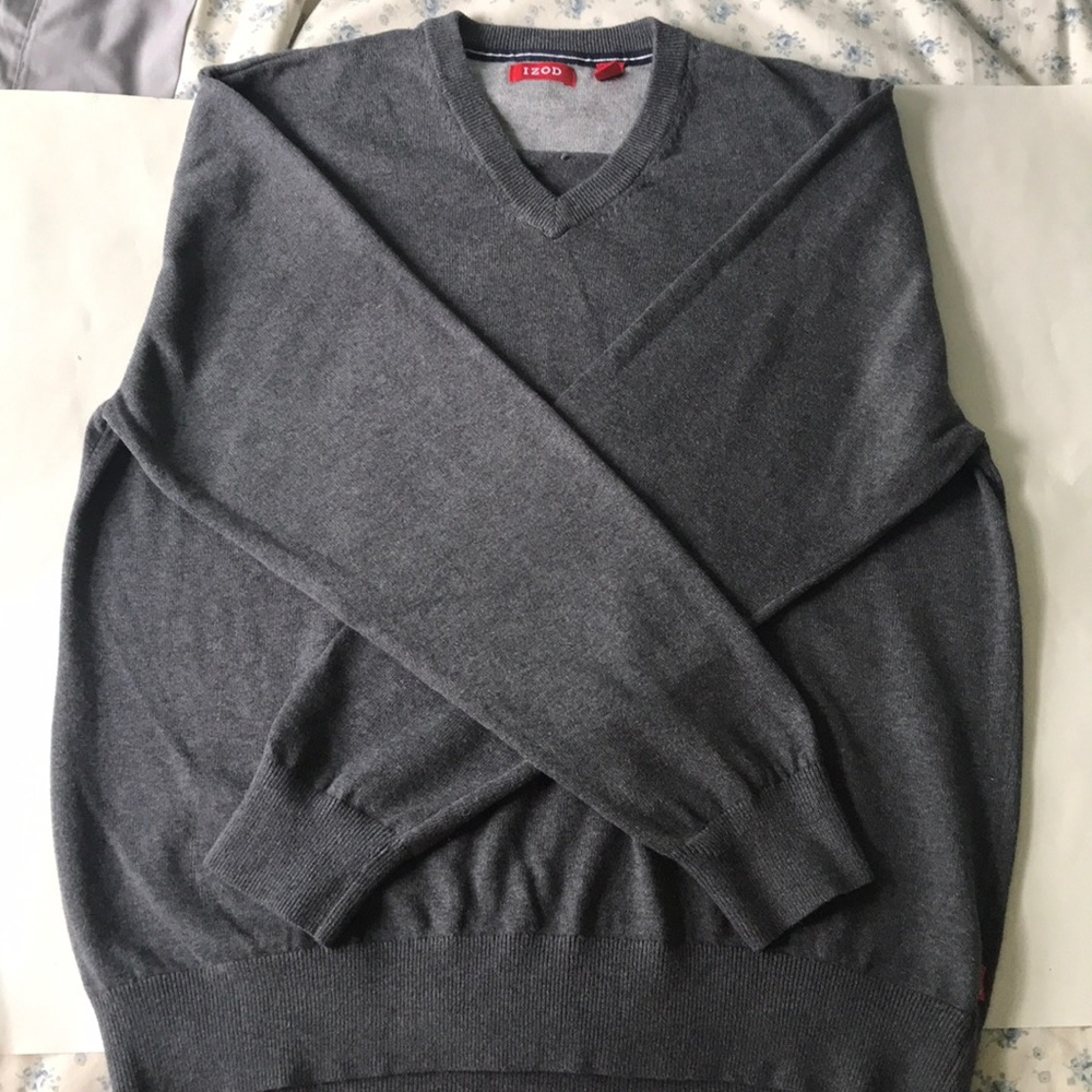 IZOD - Picture 1 of 6